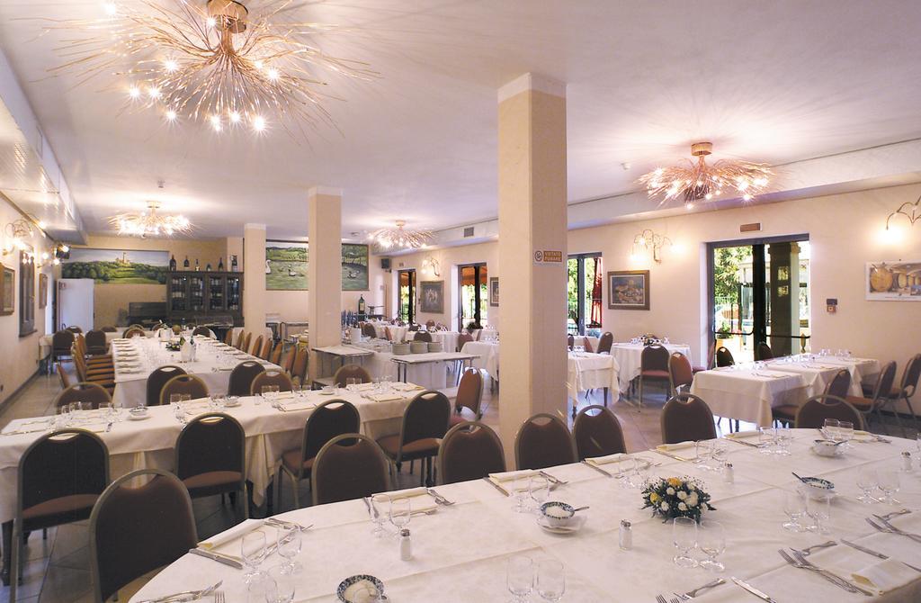 Hotel Lago Verde Serravalle Pistoiese Buitenkant foto