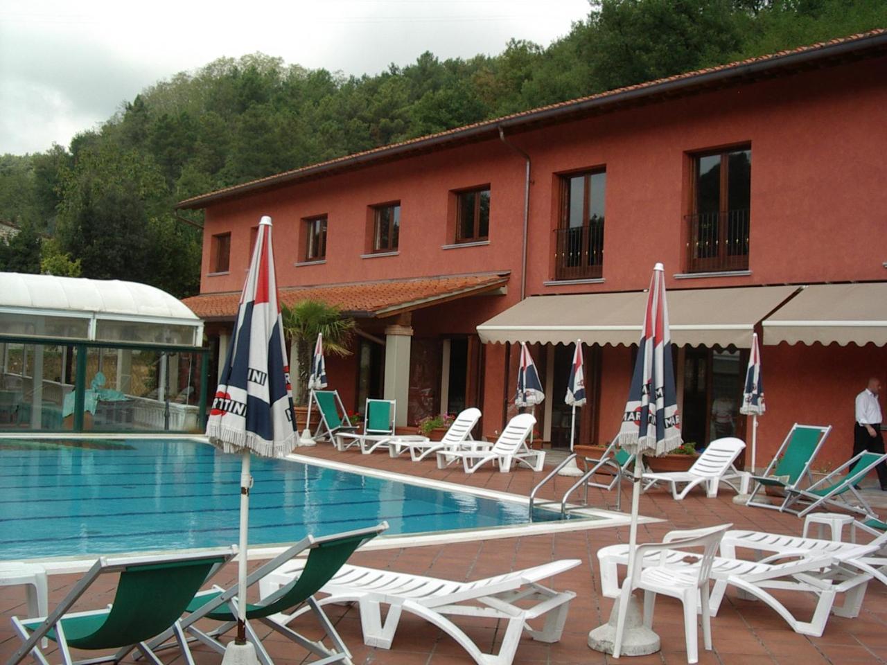 Hotel Lago Verde Serravalle Pistoiese Buitenkant foto